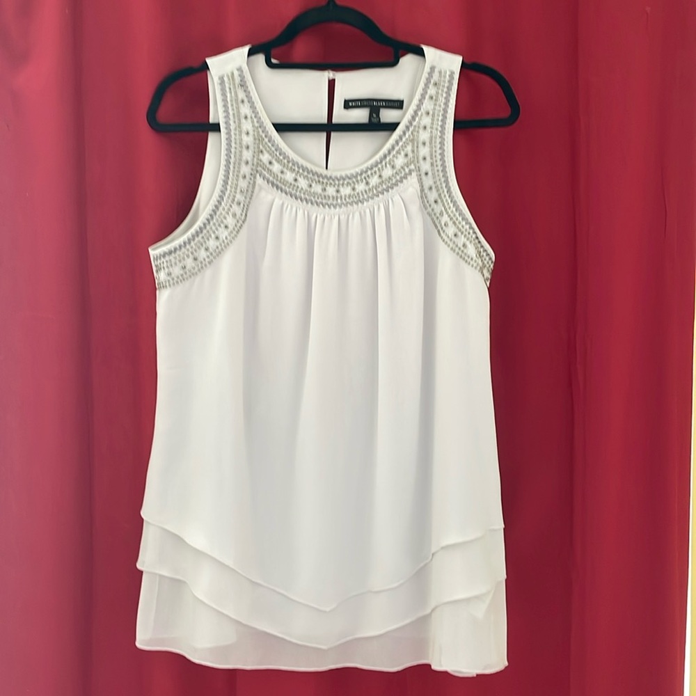 White House Black Market Women’s Light Gray Polyester Sleeveless Top